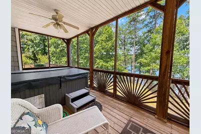 669 Shorewood Circle, Toccoa, GA 30577 - Photo 5