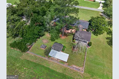 2027 Ellis Lane, Blackshear, GA 31516 - Photo 3