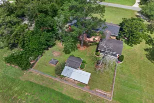 2027 Ellis Ln, Blackshear, GA 31516 - Photo 3