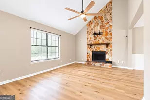 1334 Forest Lake Dr, Hinesville, GA 31313 - Photo 5