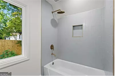2552 Hollycreek Drive NE, Marietta, GA 30062 - Photo 31