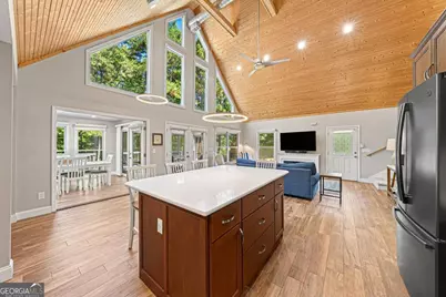 241 Grizzly Bear Lane, Hartwell, GA 30643 - Photo 5
