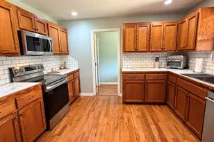 916 Fort Lamar Rd, Commerce, GA 30530 - Photo 7