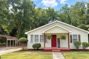 386 Chestnut Dr SE, Social Circle, GA 30025 - Photo 1