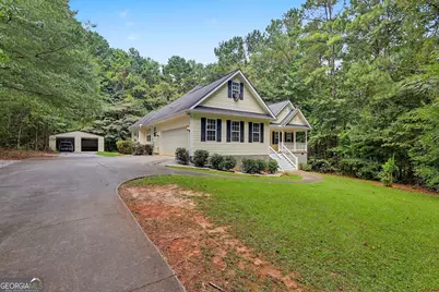 51 Creekwood Drive, Griffin, GA 30223 - Photo 3
