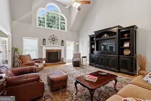 195 Churchill Dr, Juliette, GA 31046 - Photo 3