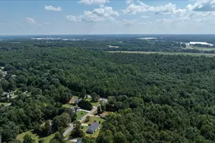 417 Beacon Dr, Maysville, GA 30558 - Photo 23