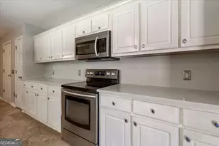 417 Beacon Dr, Maysville, GA 30558 - Photo 13