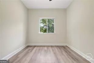 728 Talmadge Rd, Allenhurst, GA 31301 - Photo 11