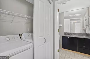 3338 Peachtree Rd NE, Atlanta, GA 30326 - Photo 27