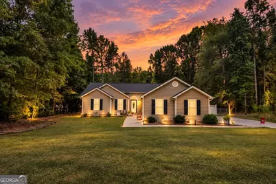 295 Hayward Bishop Way, Senoia, GA 30276 - Photo 1