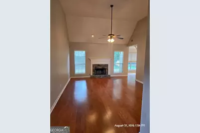153 Kingsbrook Circle, Newnan, GA 30265 - Photo 13