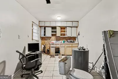 1005 Regis Road SE, Atlanta, GA 30315 - Photo 17
