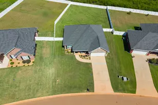 425 Lamplight Dr, Byron, GA 31008 - Photo 45