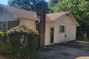 221 Park Hill Dr, Lagrange, GA 30241 - Photo 3