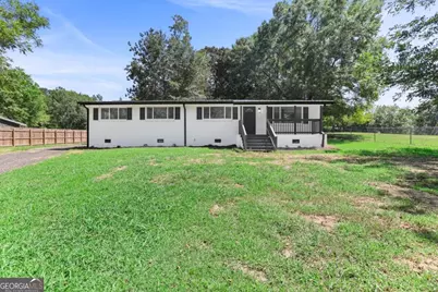 4993 Loan Oak Road, Grantville, GA 30220 - Photo 1