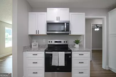 325 Wisconsin Avenue, Warner Robins, GA 31093 - Photo 11