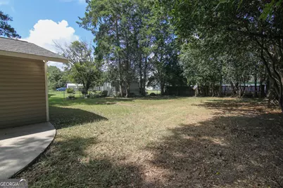325 Wisconsin Avenue, Warner Robins, GA 31093 - Photo 19