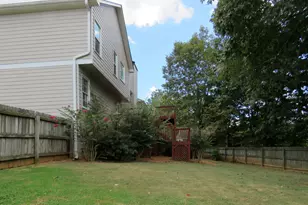 102 Chestnut Hill Dr, Canton, GA 30114 - Photo 17