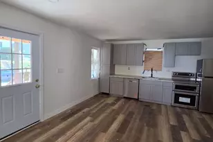 953 Smith St SW, Atlanta, GA 30310 - Photo 3