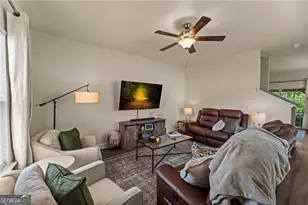 716 Mill Creek Cir, Hinesville, GA 31313 - Photo 7
