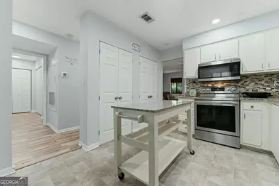 2893 Torreya Way SE, Marietta, GA 30067 - Photo 3
