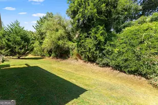 302 Shenandoah Cir, Winder, GA 30680 - Photo 33