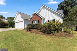 302 Shenandoah Cir, Winder, GA 30680 - Photo 5
