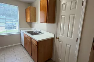 414 Admiral's Walk Dr, Saint Marys, GA 31558 - Photo 9