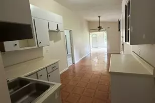 156 Highland Park Cir, Brunswick, GA 31523 - Photo 11