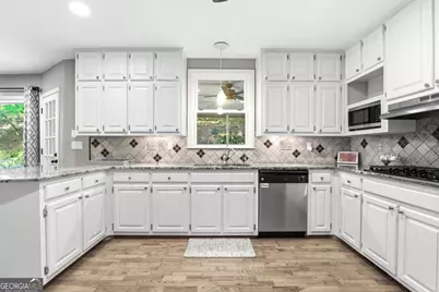235 River Landing Drive, Roswell, GA 30075 - Photo 17