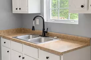 1347 Jackson St, Macon, GA 31201 - Photo 3