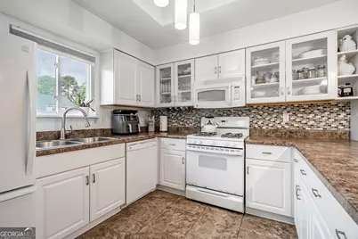 66 Middleton Court SE, Smyrna, GA 30080 - Photo 7