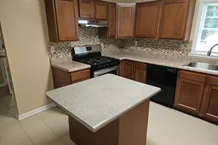 3202 Benjamin E Mays Dr SW, Atlanta, GA 30311 - Photo 9