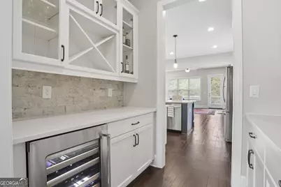 895 Samples Lane NW, Atlanta, GA 30318 - Photo 5