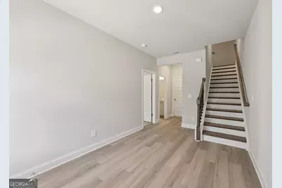 427 Elise Way, Lawrenceville, GA 30045 - Photo 7