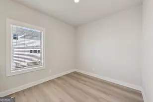427 Elise Wy, Lawrenceville, GA 30045 - Photo 21