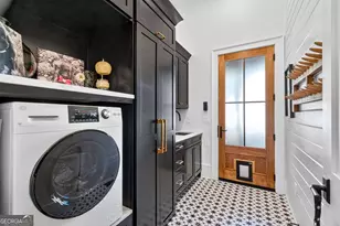 244 Brooke Dr, Alpharetta, GA 30009 - Photo 29