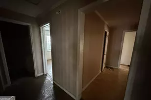 401 E Howard St, Wrens, GA 30833 - Photo 11