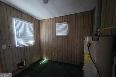 401 E Howard Street, Wrens, GA 30833 - Photo 13