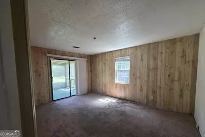 401 E Howard Street, Wrens, GA 30833 - Photo 9