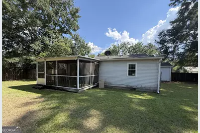 401 E Howard Street, Wrens, GA 30833 - Photo 15