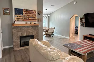 663 Dallas Cir, Folkston, GA 31537 - Photo 3