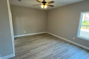 256 Beau Claire Cir, Byron, GA 31008 - Photo 5