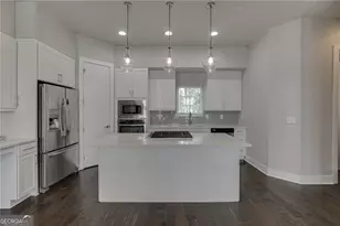 721 Taylor Ct, Atlanta, GA 30324 - Photo 7