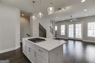 721 Taylor Ct, Atlanta, GA 30324 - Photo 5