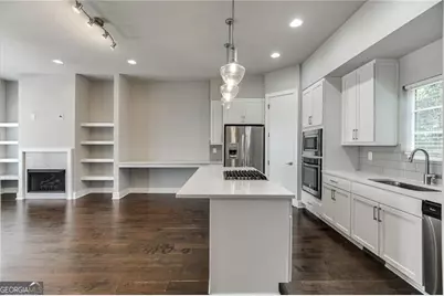 721 Taylor Court, Atlanta, GA 30324 - Photo 3