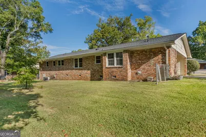 4610 N Stratford Oaks Drive, Macon, GA 31210 - Photo 31