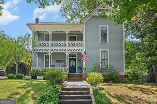 56 W Washington St, Newnan, GA 30263 - Photo 1