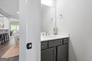 404 Mariners Cir, Saint Simons, GA 31522 - Photo 29